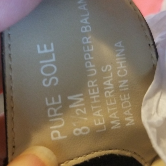 PURE SOLE Sz 8.5M, black w/2" wedge heel. Soft leather uppers EUC - Picture 5 of 6